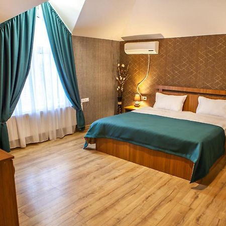 Wine Castle Hotel Tbilisi Bagian luar foto