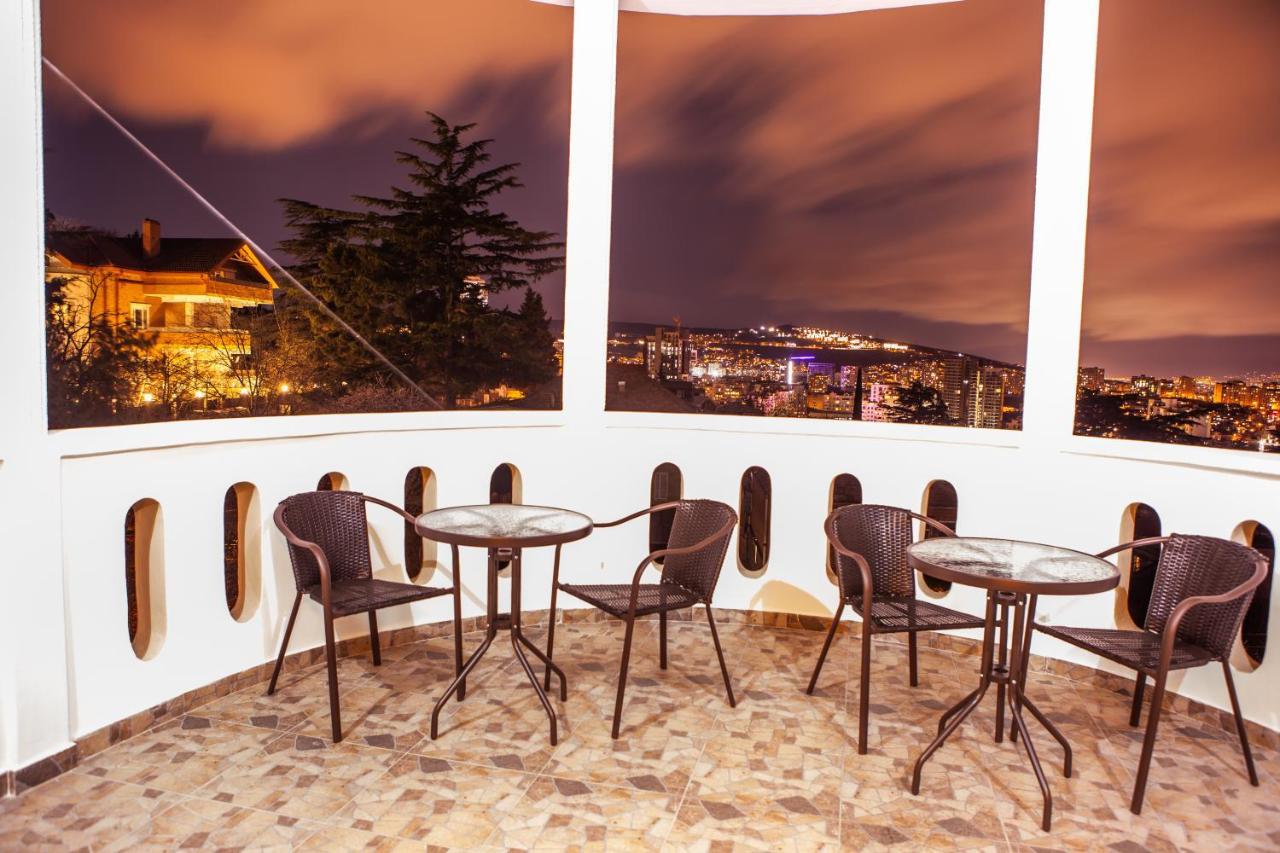 Wine Castle Hotel Tbilisi Bagian luar foto