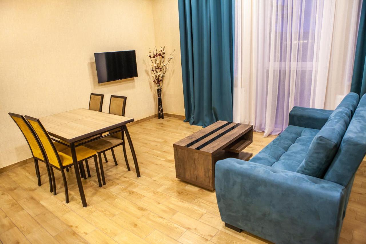 Wine Castle Hotel Tbilisi Bagian luar foto