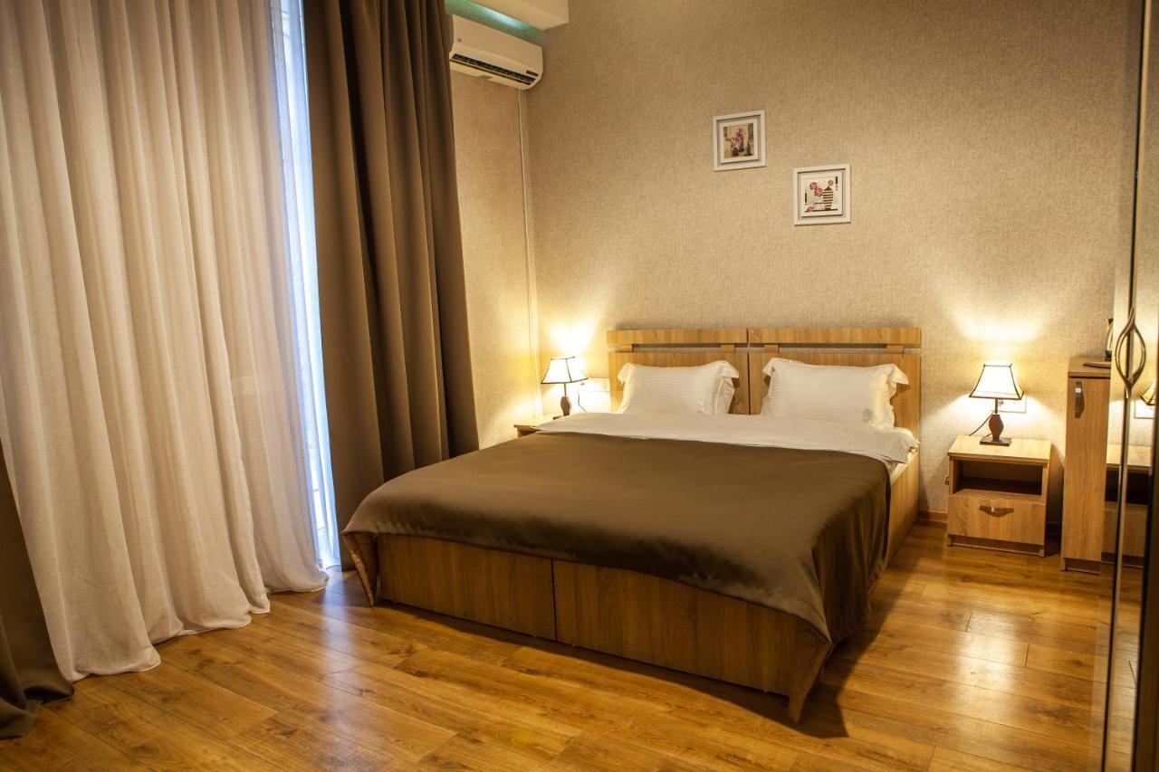 Wine Castle Hotel Tbilisi Bagian luar foto