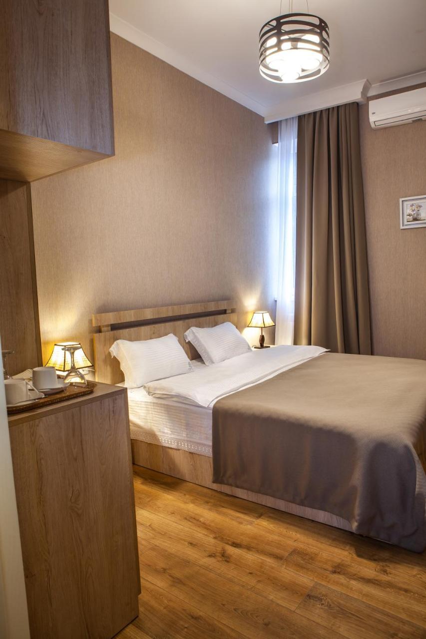 Wine Castle Hotel Tbilisi Bagian luar foto