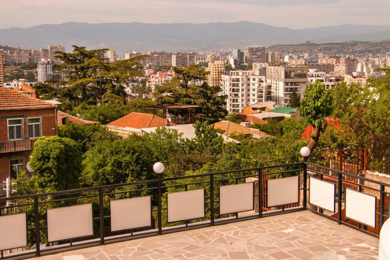 Wine Castle Hotel Tbilisi Bagian luar foto