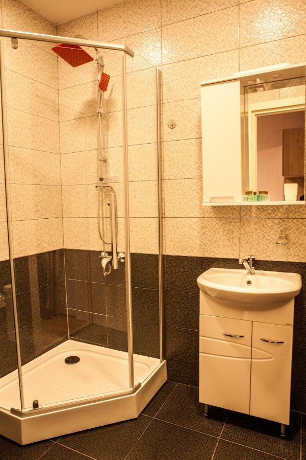 Wine Castle Hotel Tbilisi Bagian luar foto
